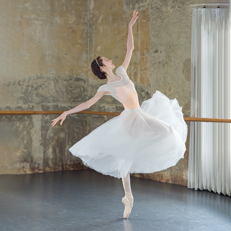 [KYAZJA] スカート レディース ロング 社交ダンス シフォン チュール マキシ丈 普段着 エレガント 練習用 演奏会 舞台衣 Amazon.co.jp: [KYAZJA] ロング スカート チュールスカート マキシスカート フレアスカート レディース シフォン 裏地付  ウハイウェスト 春 黄色 S 夏 ロングスカート プリーツスカート ナチュラル 上品 シンプル 定番 マキシ丈スカート ボトムス マキシ丈 :  ファッション