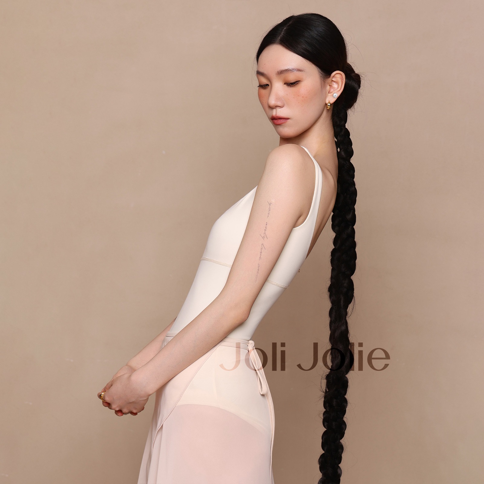 ノースリーブレオタードDZB391