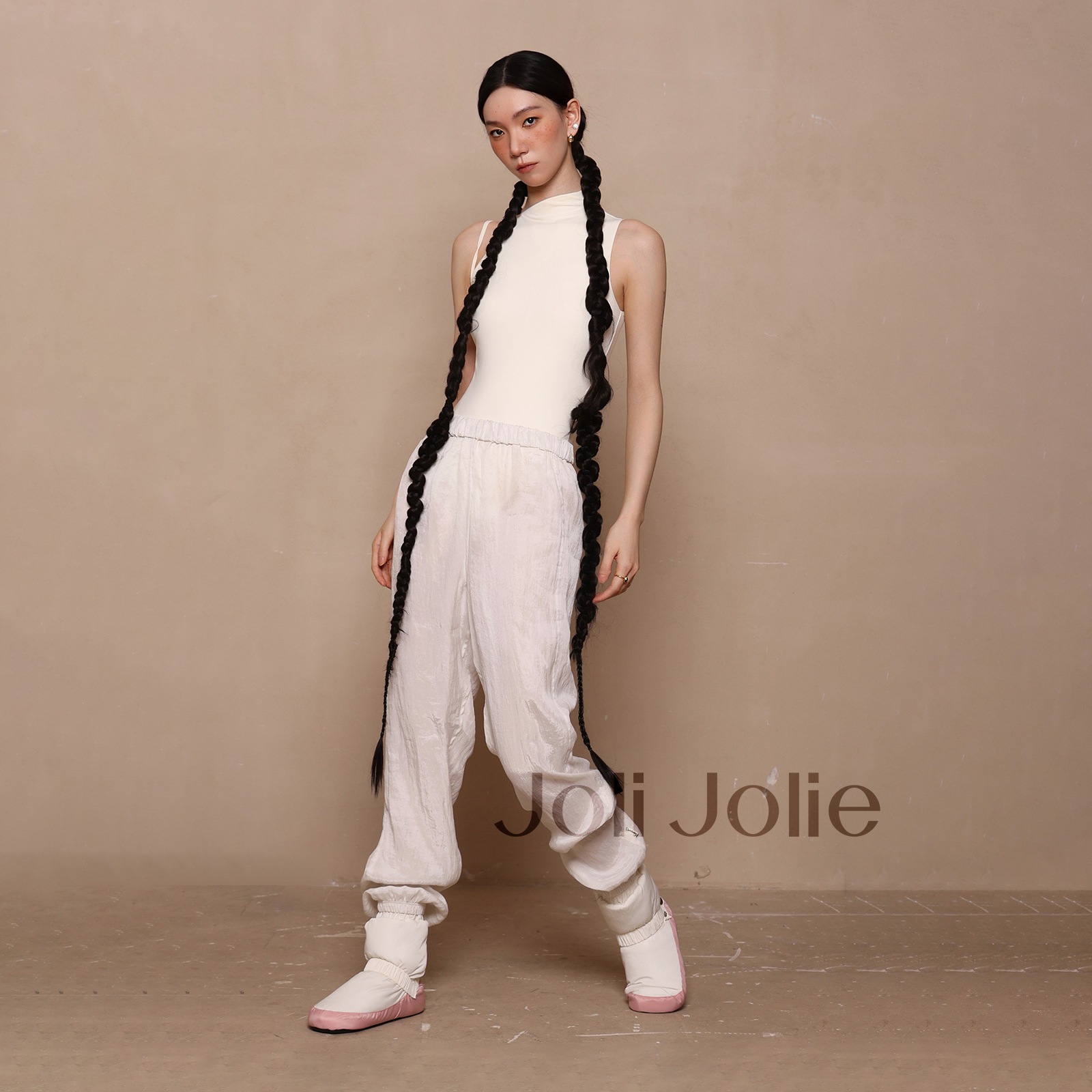 ハイネックレオタード2色展開DZB390