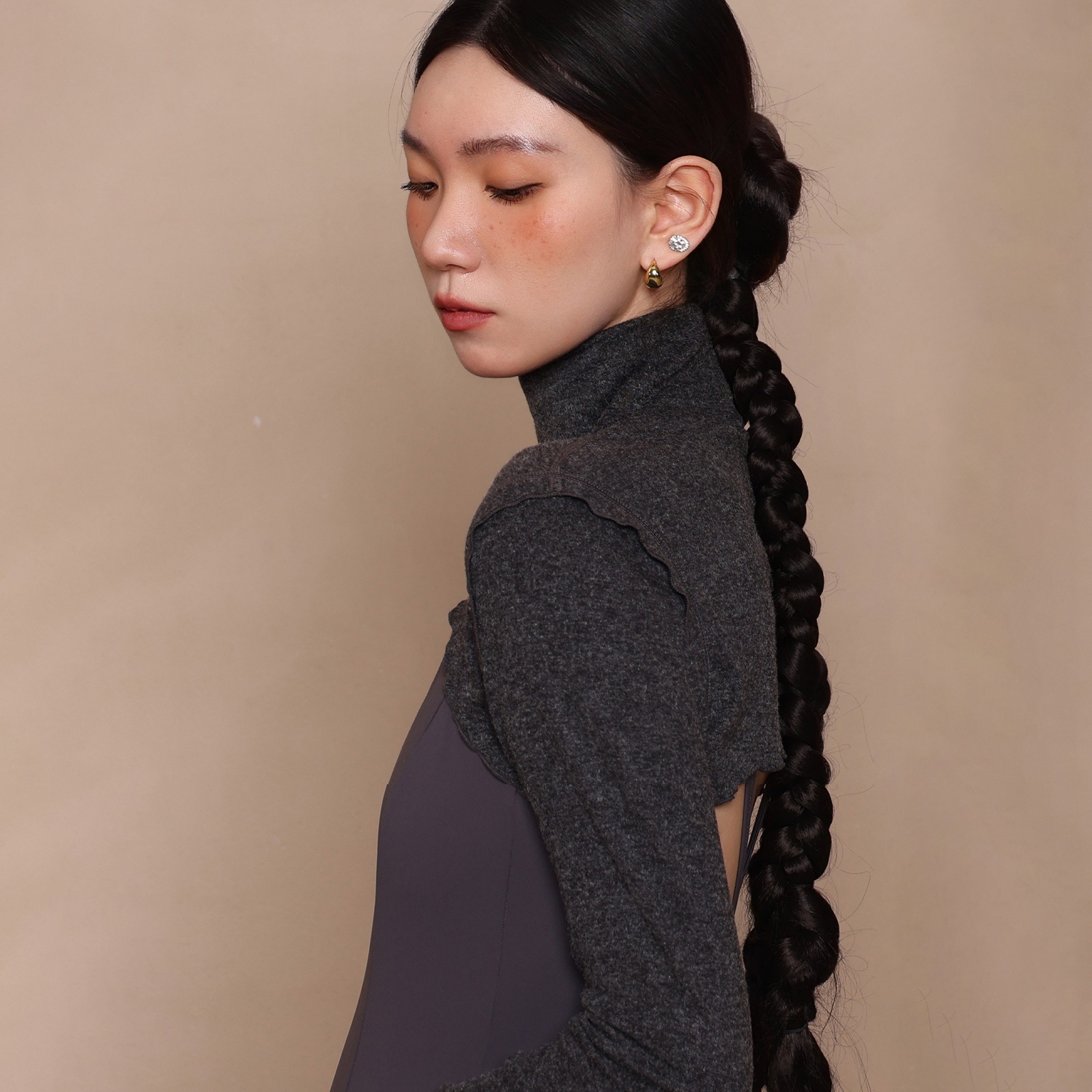 ハイネックショートトップDZB397