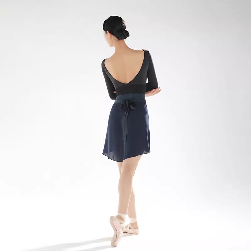 ロングスリーブレオタード２色展開 DC7195