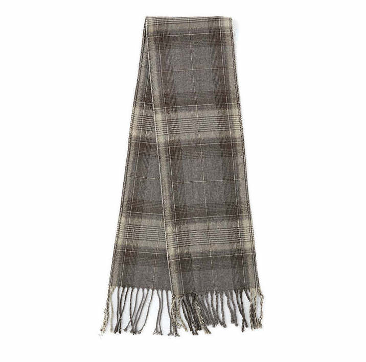 AMISH PATTERN FRINGE STALL