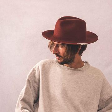 TRAVELERS HAT (WHISKY)