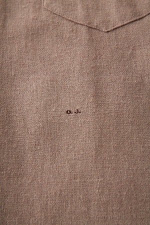 BAND COLLAR LONG TAIL SHIRTS (MINK)