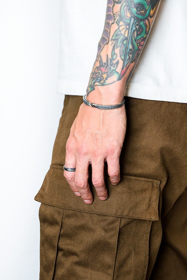 TWIST CUFF(L)
