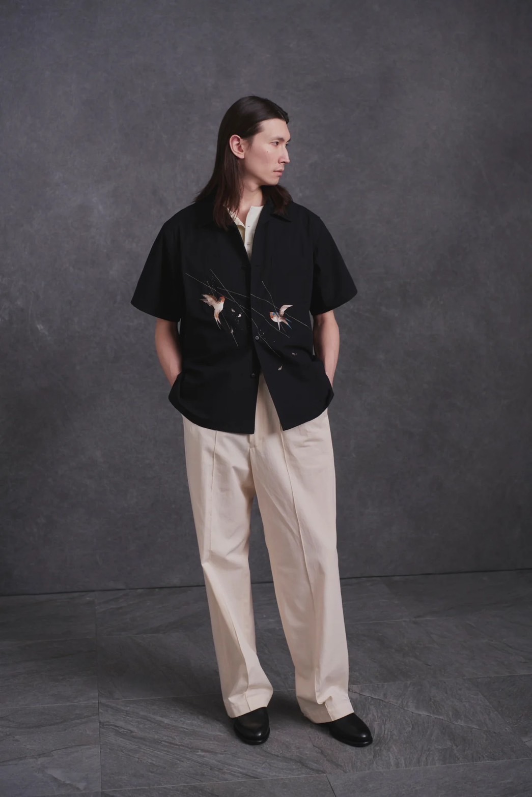 FRONT TUCK ARMY TROUSER (IVORY)