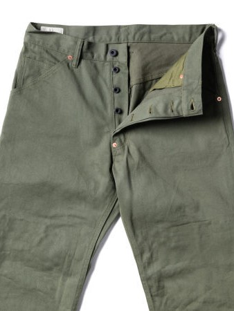LOOSE-FIT DENIM PANTS��CHINO��(KAHKI-GREEN)