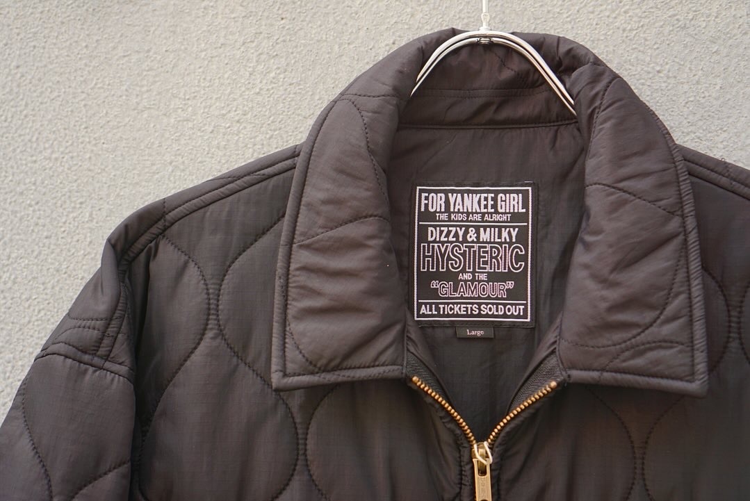 GUITAR GIRL MICHIGAN�ɽ� ����ƥ��󥰥��㥱�å� (BLACK)