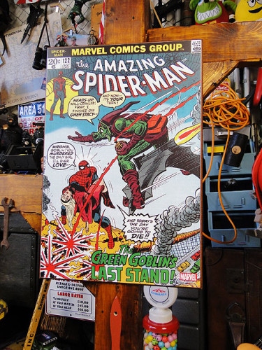 アメージングスパイダーマン　ウッドウォールデコ　（VS　ゴブリン）　|キャラクターグッズ|もはや店長すら迷子になるアメ雑ジャングル