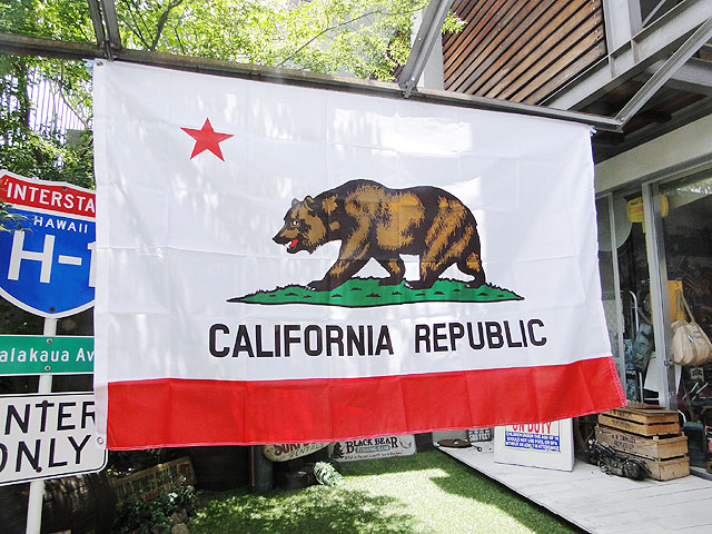 スタンダードカルフォルニア　フラッグ　国旗 楽天市場】【メール便送料無料】カリフォルニア フラッグ 州旗