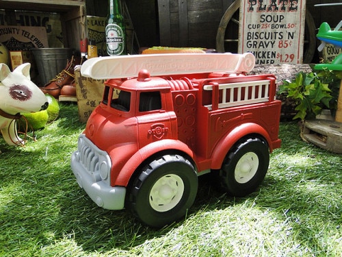 グリーントイズ　アメリカの子供のオモチャ　働く乗り物　（ファイヤートラック）　MADE IN U.S.A.|生活雑貨/キッチン雑貨