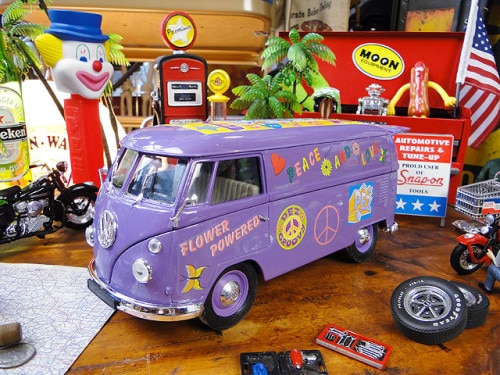 ペッツピースバン　ダイキャストミニカー 1/19スケール1000台限定モデル|ミニカー/モデルカー/バイク/飛行機|男の秘密基地作りに！ガレージング雑貨