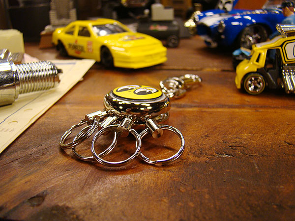 ムーンアイズ ディスマントルキーホルダーの通販・販売 | アメリカ雑貨