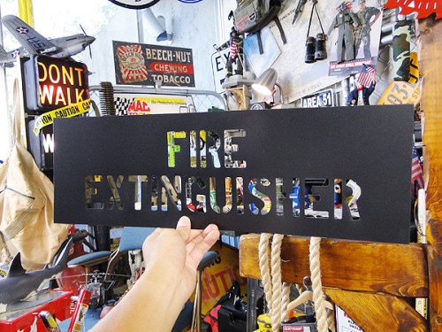 アメリカのホームセンターで売ってるステンシルシート　（消火器はココ/FIRE EXTINGUISGER）　|世田谷ベースでおなじみのステンシルプレート|週末はホームセンター通い・・・・自分で作るDIY