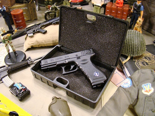 ミニピストルライター　（ガンケース付き）　グロック|灰皿/ライター/火消し|生活雑貨/キッチン雑貨