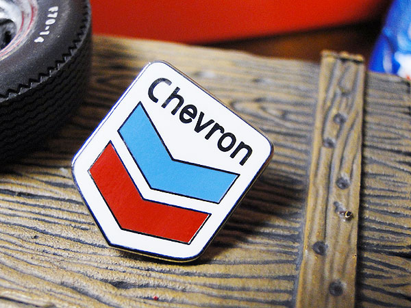 モーター系ブランド ピンバッジ （シェブロン）の通販・販売