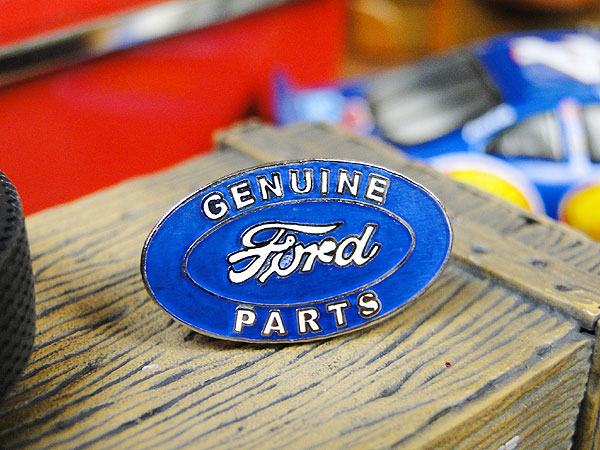世界のモーターカンパニーロゴ ピンバッジ （フォード）の通販・販売