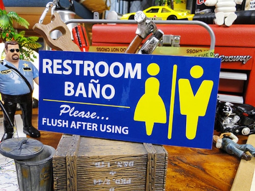 U.S.パブリックサインステッカー　（トイレ使用後は流してください）　|サインプレートステッカー|警告看板/パーキングサイン/道路標識