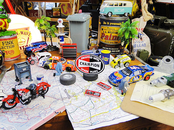 チャンピオン スパークプラグ ミニレーシングステッカーの通販・販売