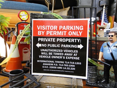 ビジターパーキングオンリー　ステッカーバッドアス　ステッカー#017|バッドアス・ステッカー|ステッカー