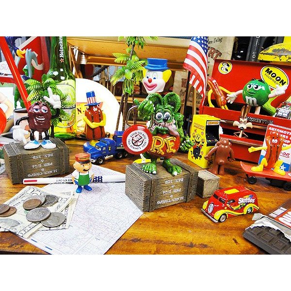 ドミノピザ ノイド ショーリングキーホルダー （レッド）の通販・販売