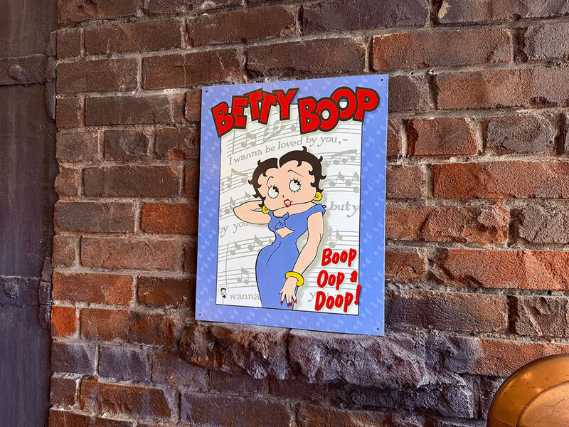 ベティ・ブープ Boop Oop a Doop ブリキ看板 （シンガーベティ）の通販