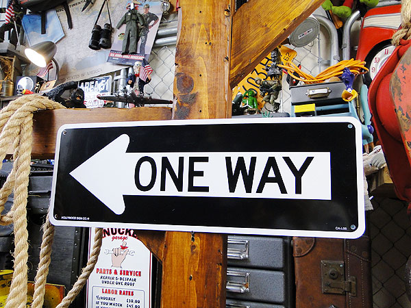 USA 巨大ONE WAY看板 USA 巨大ONE WAY看板