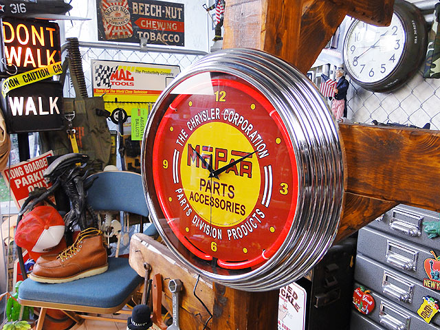 レトロ雑貨 ガレージ看板 アメリカ テーブルトップネオンクロック レトロ雑貨 ガレージ看板 アメリカ テーブルトップネオンクロック