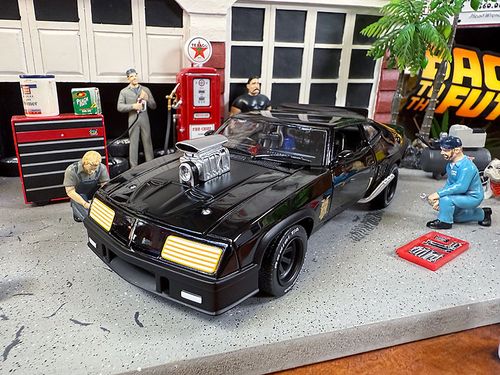 映画　マッドマックス　1973年　フォード　ファルコンXB　LAST OF THE V8　インターセプター　ダイキャストミニカー　1/24スケール|ミニカー/モデルカー/バイク/飛行機|男の秘密基地作