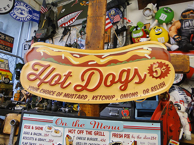 ビッグサイズ ホットドッグ エンボス ティンサインの通販・販売