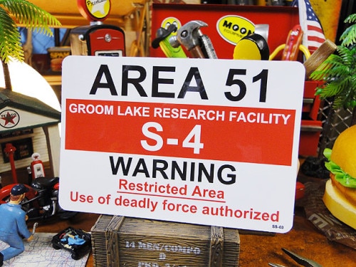 アメリカンサイン　ウォールステッカー　（エリア51）　|USAサインプレートステッカー|ステッカー