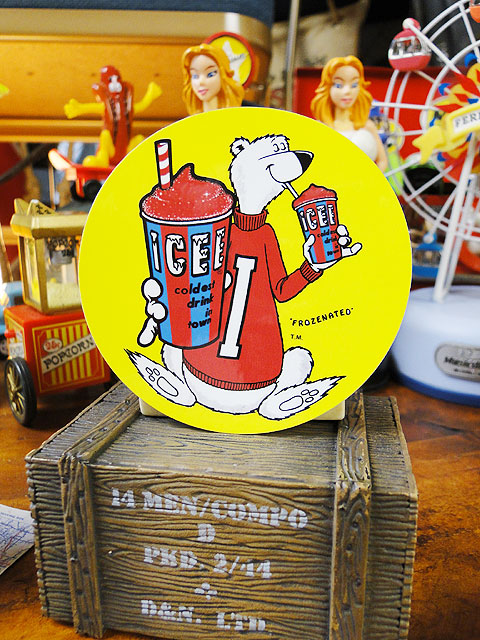 80年代　アイシー　ICEE スラッシュ　メニューボード　USA 看板　店舗用 80年代 アイシー ICEE スラッシュ メニューボード USA 看板 店舗