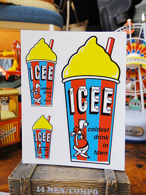 80年代　アイシー　ICEE スラッシュ　メニューボード　USA 看板　店舗用 80年代 アイシー ICEE スラッシュ メニューボード USA 看板 店舗