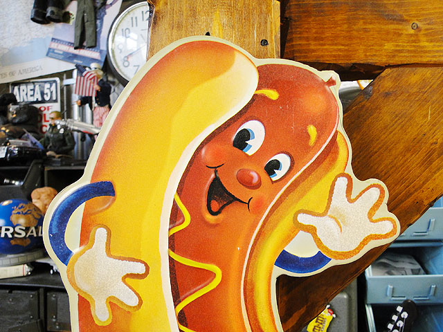 ホットドッグマン エンボスティンサインの通販・販売 | アメリカ雑貨の