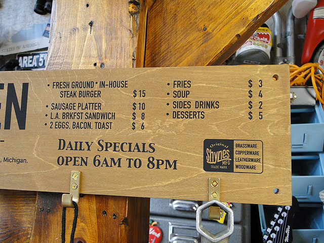 オールドアメリカン ウッデンフックボード （オープン/横長タイプ） の