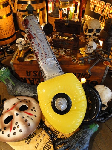 恐怖の凶器　インフレータブル　（チェーンソー）|仮装グッズ/メイク/血のり|ハロウィングッズ