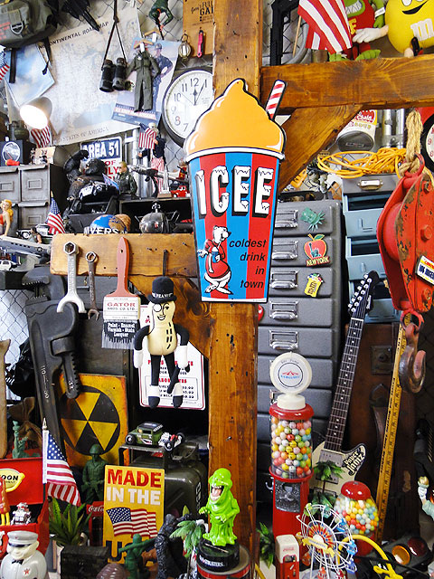 専用ページ　70年代　　アイシー　サイン ICEE アイシーフローズンカップ エンボスティンサイン