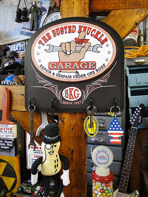 バステッドナックルガレージ キーラックの通販・販売 | アメリカ雑貨の