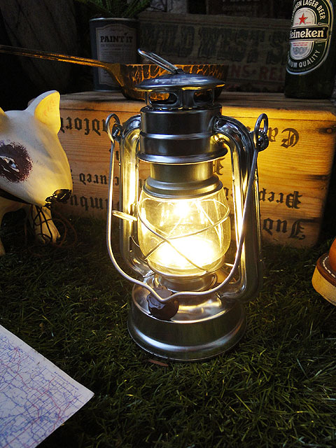ブルックリンワークス ポートLEDランタン シルバー　美品 価格¥36,000 ブルックリンワークス ポートLEDランタン シルバー 美品 価格