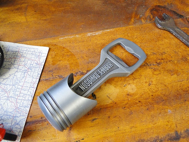 ハーレーダビッドソン ピストンボトルオープナーの通販・販売