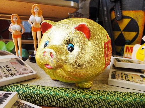 金運財運を招く縁起のいい金のブタさん 貯金箱 特大サイズの通販・販売