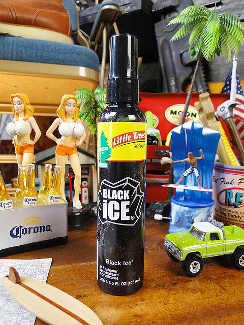 リトルツリー バナー USDM Little Trees ローライダー　アメリカ雑貨　ブラックアイス　ガレージ　看板　ムーンアイズ リトルツリー （ブラックアイス） Little Trees MADE IN U.S.A.の通販