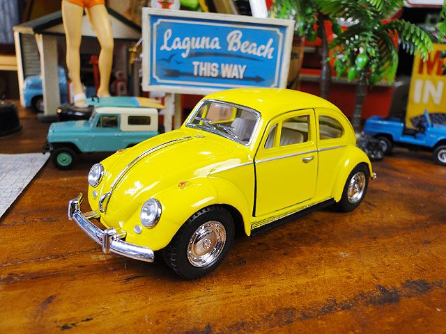 1967年 フォルクス・ワーゲン ビートル ダイキャストミニカー 1/32