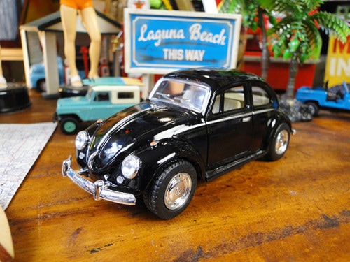 1967年　フォルクス・ワーゲン　ビートル　ダイキャストミニカー　1/32スケール　（ブラック）|ミニカー/モデルカー/バイク/飛行機|男の秘密基地作りに！ガレージング雑貨
