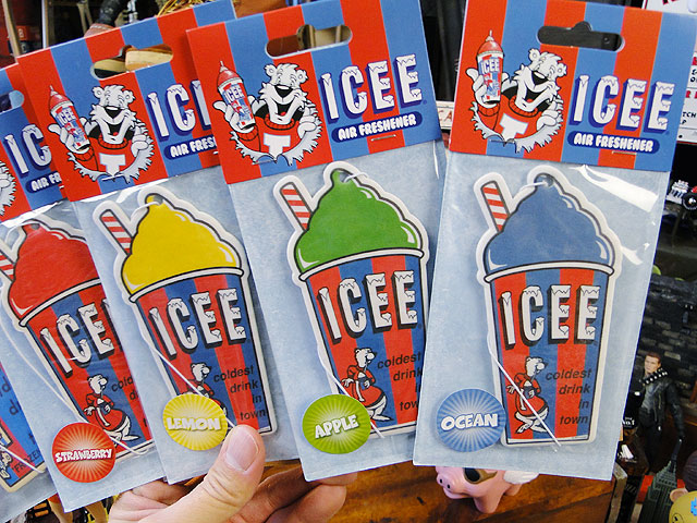 80年代　アイシー　ICEE スラッシュ　メニューボード　USA 看板　店舗用 80年代 アイシー ICEE スラッシュ メニューボード USA 看板 店舗用