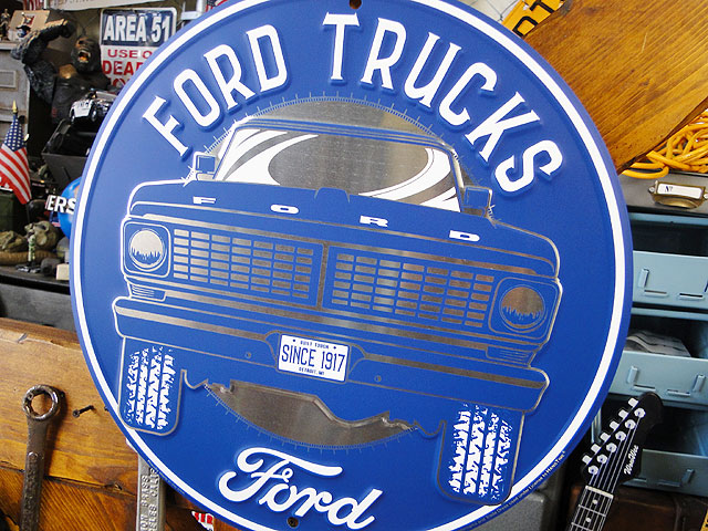 フォードトラック ラウンド ブリキ看板 （フロントショット）の通販