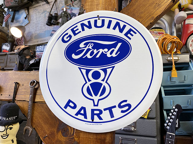 フォード ラウンド型 ブリキ看板 （GENUINE PARTS V8）の通販・販売