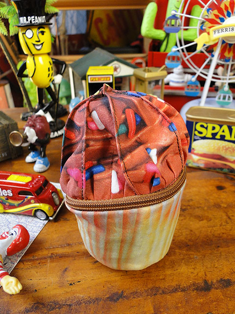 リアルフードポーチ （カップケーキ）の通販・販売 | アメリカ雑貨の