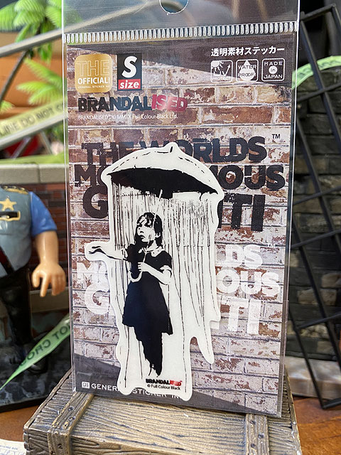 バンクシー ストリートアート オフィシャルステッカー （アンブレラ