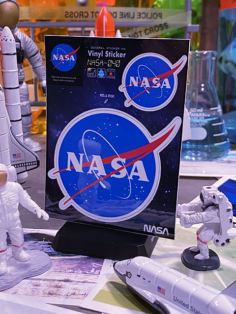 1973’s★NASA★Skaylab 3★実物パーツ片３種・ステッカー6枚 1973's☆NASA☆Skaylab 3☆実物パーツ片3種・ステッカー6枚